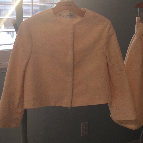 Christian Dior Yellow and White Skirt Suit - Picture 14 of 15